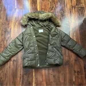 Puffer jacket size kids girls 9/10
